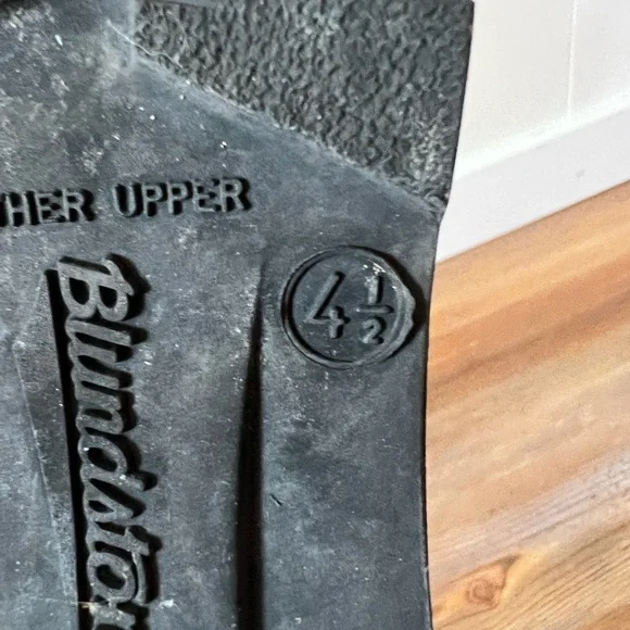 Rustic brown Blundstones - Picture 5 of 6